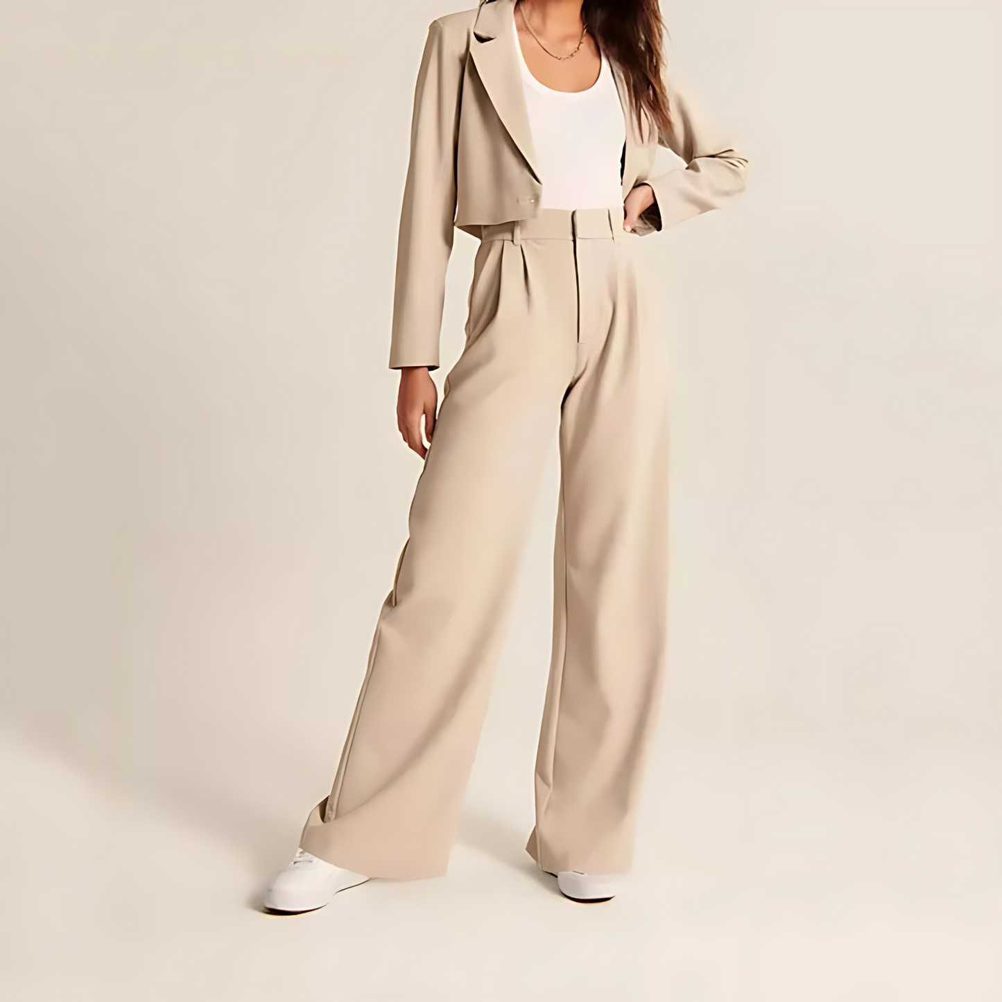 Valeria Chic: Trendy Flared Pants